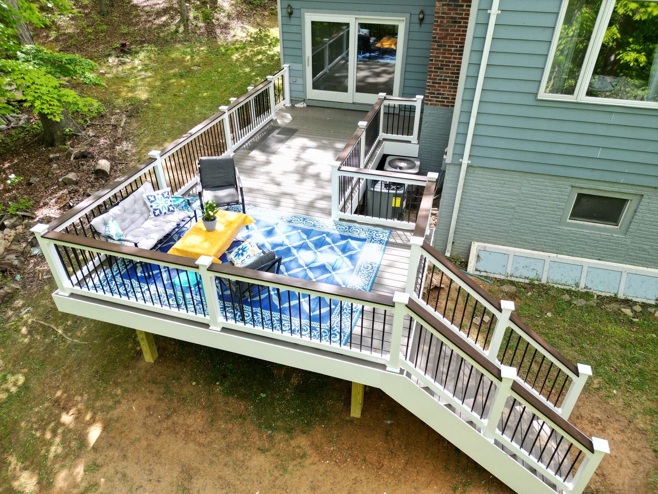 Front Royal Deck with Elegant Cocktail Railings